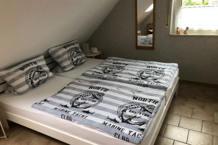 Wohnung 1 - Schlafzimmer (3)